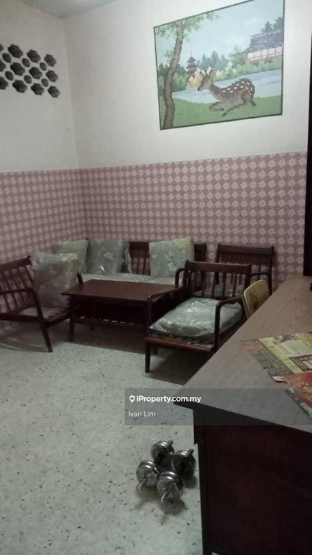 For Sale - Jalan Padang Walter Grenier Flat
