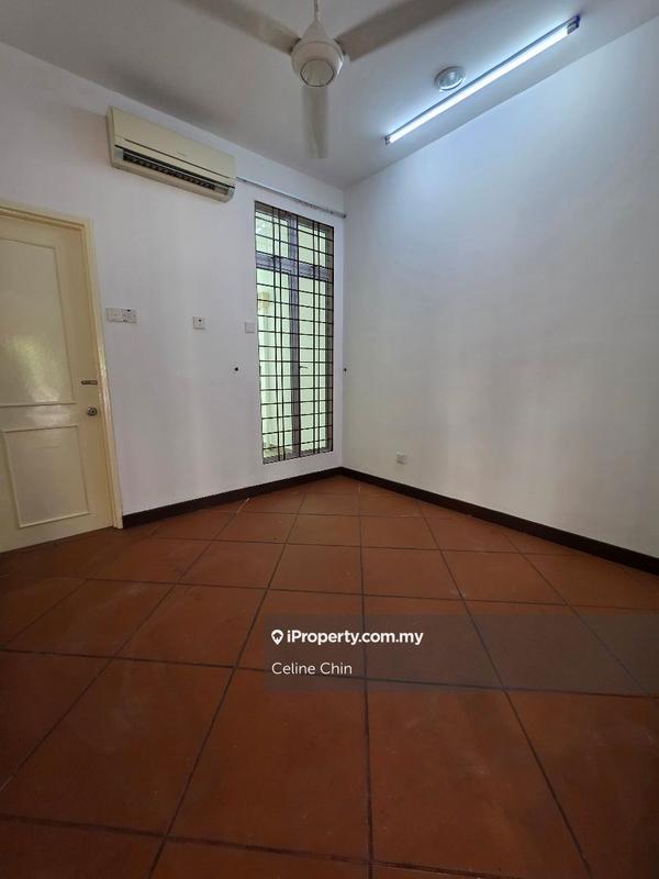 Rumah Teres 2-Tingkat untuk Dijual di Ara Damansara, Ara Damansara oleh Celine Chin - iProperty.com.my