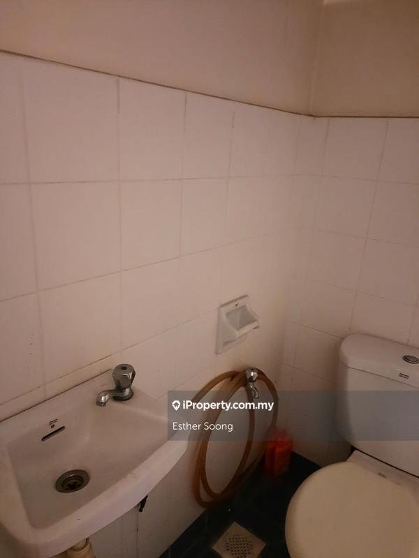 Condominium for Sale in Perdana Exclusive by Esther Soong - iProperty.com.my