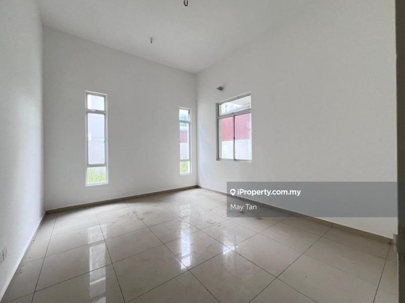 Rumah Berkembar untuk Dijual di Taman Kluang Perdana, Kluang oleh May Tan - iProperty.com.my