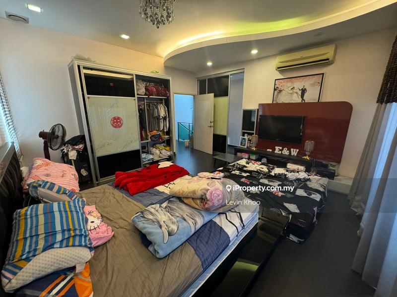 Rumah Berkembar untuk Dijual di Taman Anggun, Rawang oleh Levin Khoo - iProperty.com.my