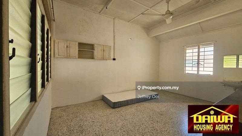 For Rent - Pulau Tikus Old Bungalow (Big Compound) behind Island Hospital