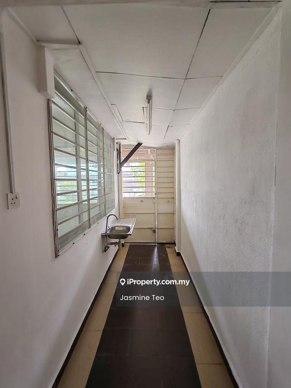 Rumah Berkembar untuk Dijual di Setia Damai 16, Setia Alam oleh Jasmine Teo - Corridor - iProperty.com.my