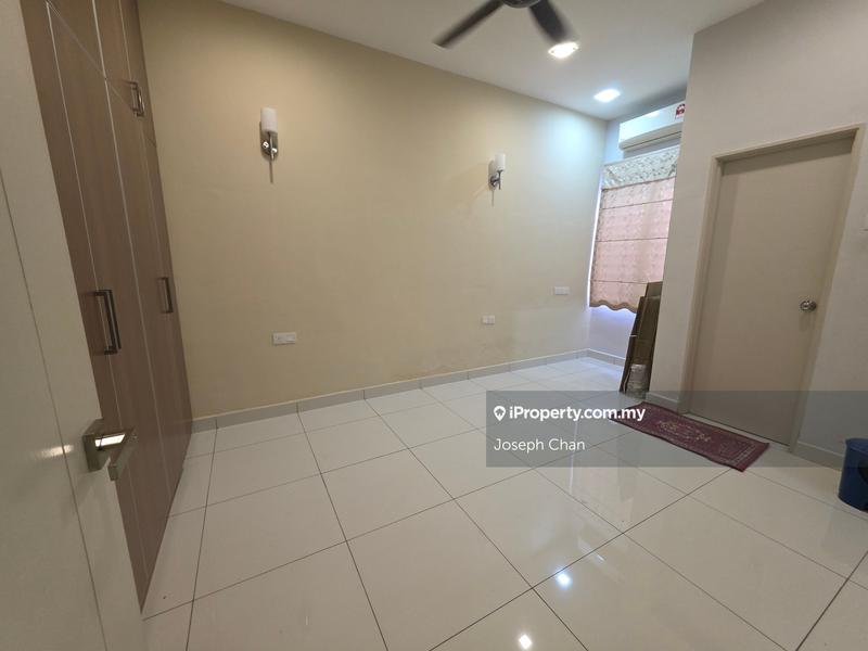 Rumah Berangkai 2 Tingkat untuk Dijual di Seksyen 13, Shah Alam oleh Joseph Chan - iProperty.com.my