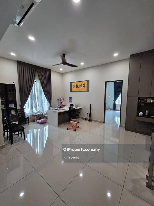 Semi-Detached House for Sale in Taman Tasik Indah, Kluang by Kim Seng - iProperty.com.my