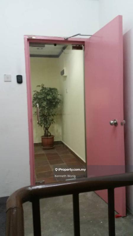 Pejabat untuk Dijual di Sunwaymas Commercial Centre, Petaling Jaya oleh Kenneth Wong - iProperty.com.my