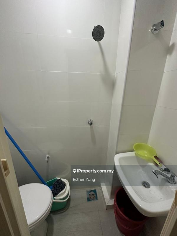 Condominium for Sale in Papillon Desahill Condominium by Esther Yong - iProperty.com.my