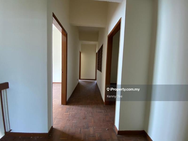 Rumah Berangkai 2 Tingkat untuk Dijual di Renovated spacious house for sale, Bukit Kepayang oleh Kenny Tee - iProperty.com.my