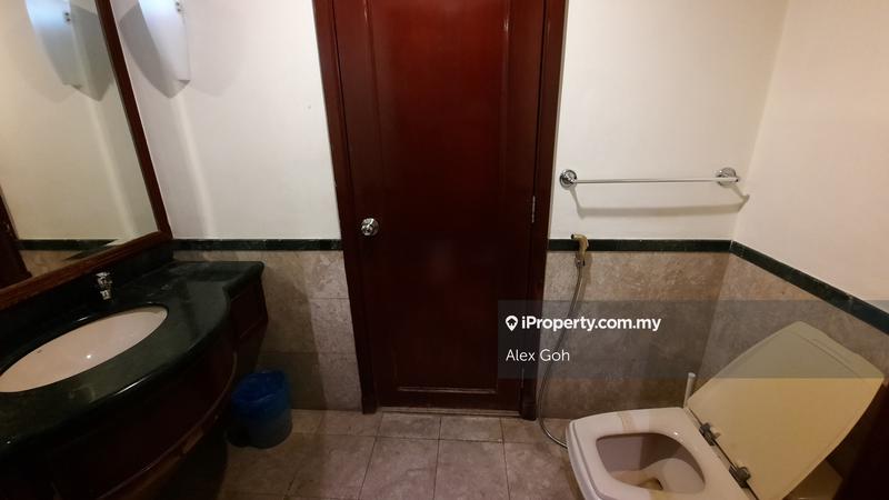 Residensi Servis untuk Dijual di Berjaya Times Square oleh Alex Goh - iProperty.com.my