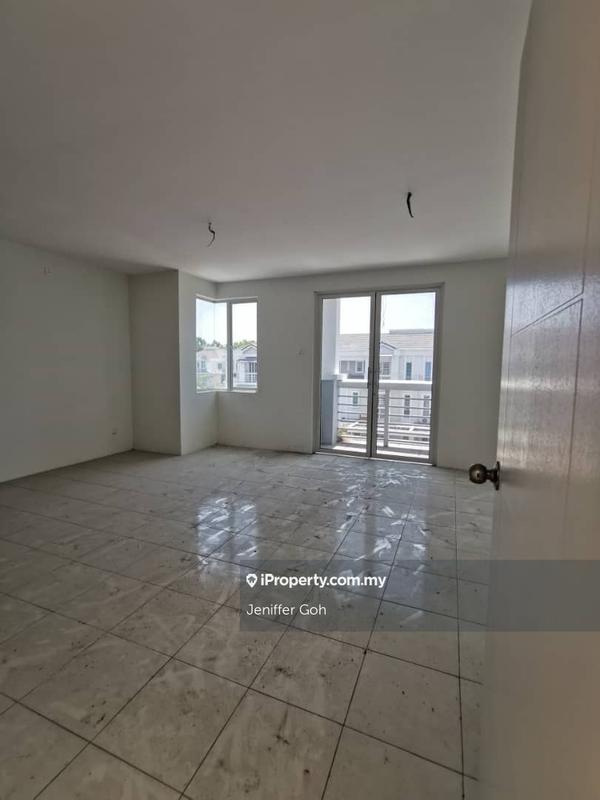 Rumah Berkembar untuk Dijual di Taman Aston (Aston Villa) 3 storey semi-detached, Bukit Mertajam oleh Jeniffer Goh - iProperty.com.my