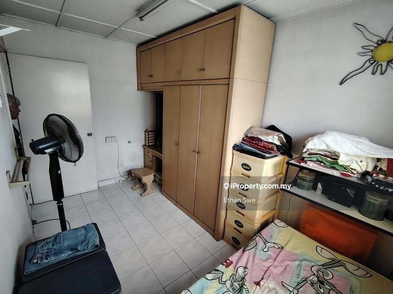 Rumah Berangkai 2 Tingkat untuk Dijual di Taman Sri Sinar, Segambut oleh Ethan Swe - iProperty.com.my