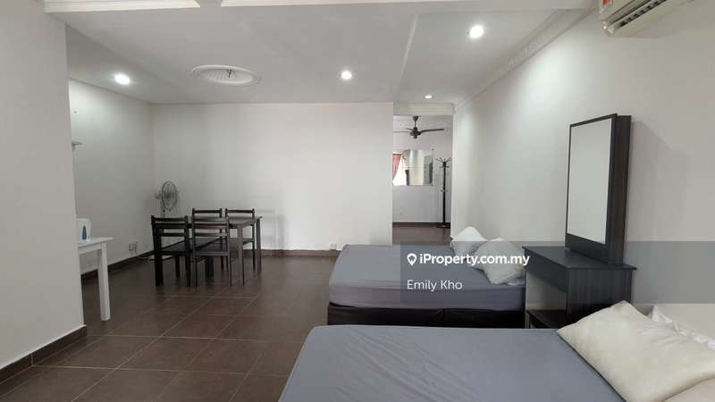 Rumah Teres untuk Dijual di Seksyen 7, Shah Alam oleh Emily Kho - iProperty.com.my