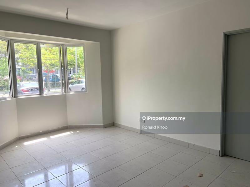 Flat for Sale in Pangsapuri Seroja by Ronald Khoo - iProperty.com.my