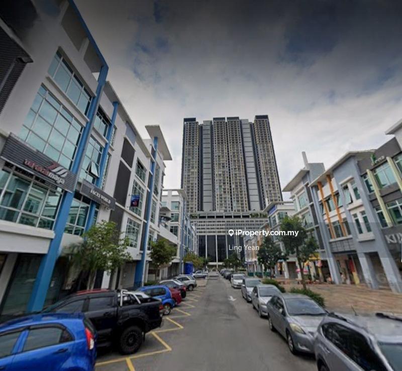 Shop / Office for Sale in Pusat Bandar Putra Permai, Seri Kembangan by Ling Yean - iProperty.com.my