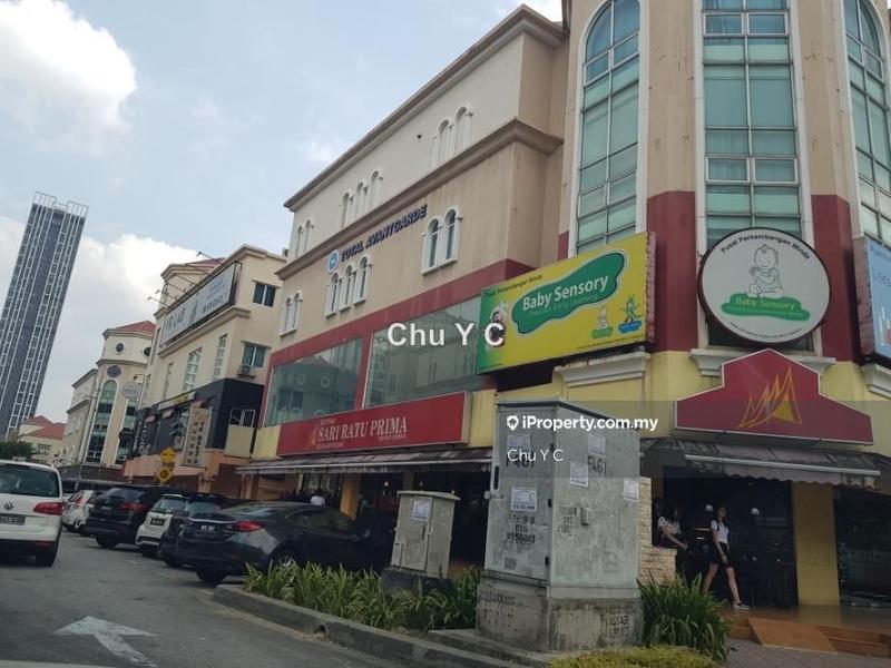 For Rent - Corner Office, Dataran Sunway, Sunway Giza, Nexis, Strand