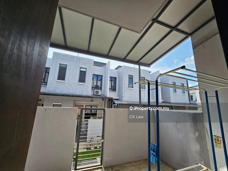 Rumah Teres 2-Tingkat untuk Dijual di Kajang East, Semenyih oleh CK Law - iProperty.com.my