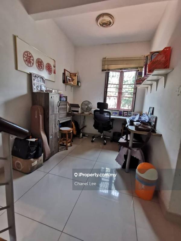 3-storey Terraced House for Sale in Villamas, Sungai Buloh by Chanel Lee - iProperty.com.my