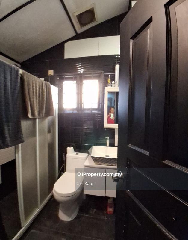 Rumah Teres untuk Dijual di Usj 2, Subang Jaya oleh Jin Kaur - iProperty.com.my