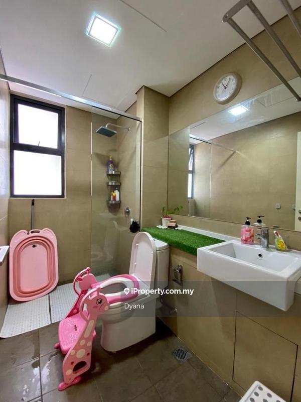 Service Residence for Sale in Radia Residences by Dyana - iProperty.com.my