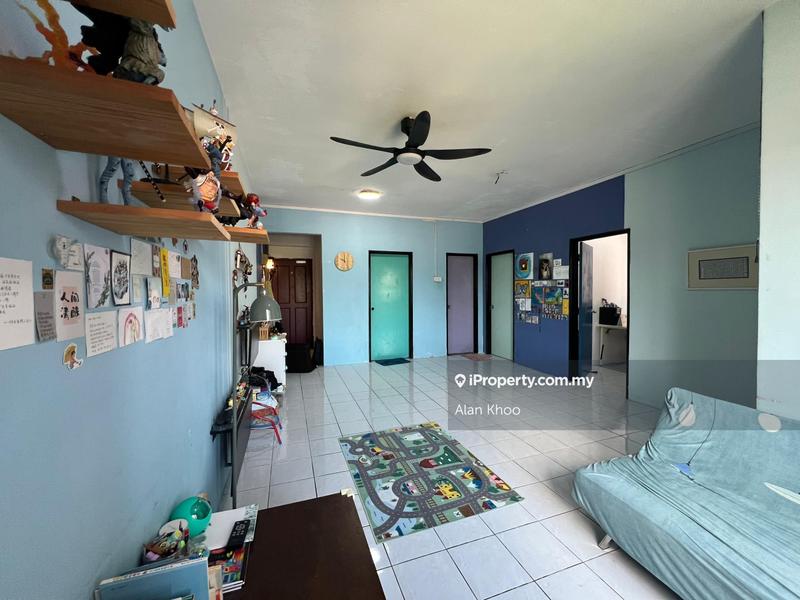 For Sale - Garden Park