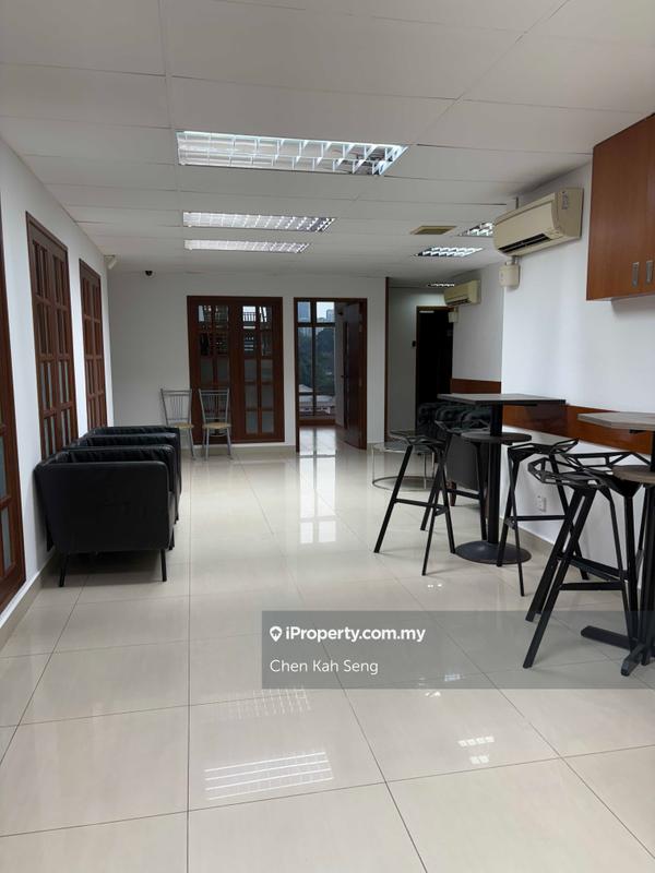 Pejabat untuk Disewa di Seksyen 19, Petaling Jaya oleh Chen Kah Seng - iProperty.com.my
