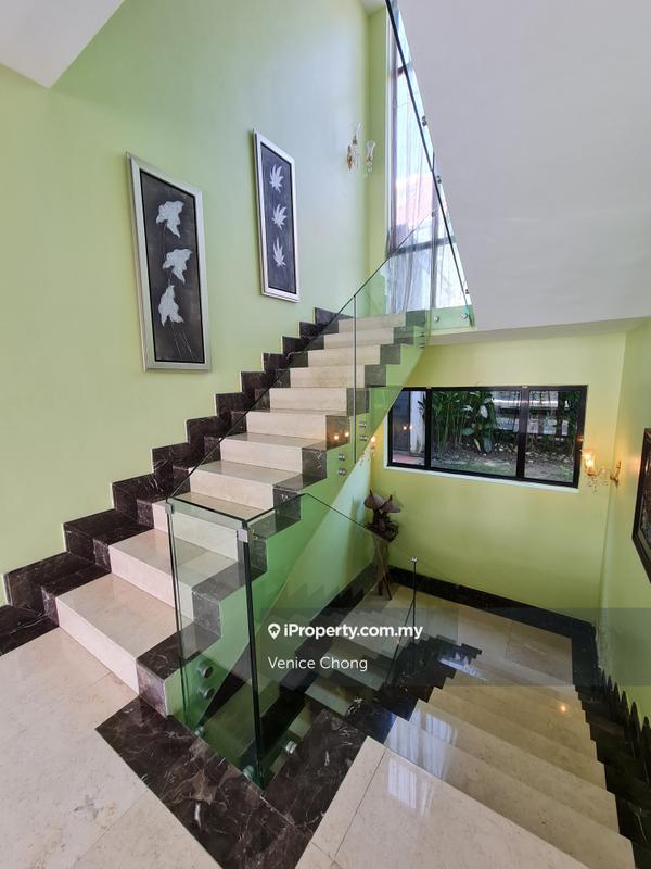 Banglo untuk Dijual di Mines Resort City, Seri Kembangan oleh Venice Chong - iProperty.com.my
