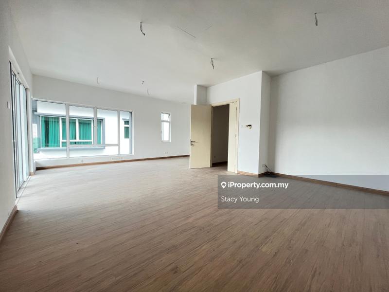 Rumah Berkembar untuk Dijual di Bandar Sungai Long, Cheras oleh Stacy Young - iProperty.com.my