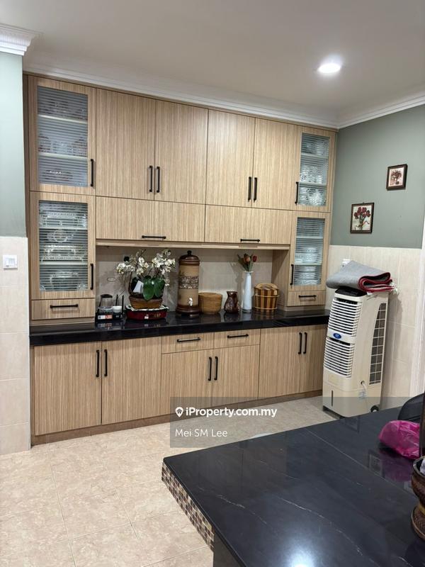 Banglo untuk Dijual di Taman Damai Jaya, Cheras oleh Mei SM Lee - Damai Jaya, Cheras Kitchen - iProperty.com.my