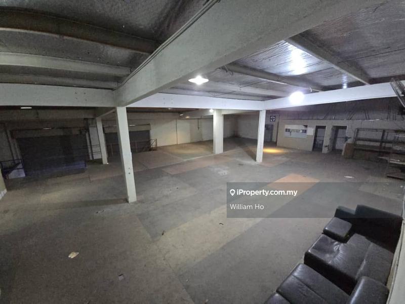 For Rent - Corner Lot 2 Storey Balakong Jaya