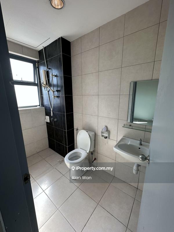 Service Residence for Sale in D'Pulze Cyberjaya by Alan Wan - Bathroom - iProperty.com.my