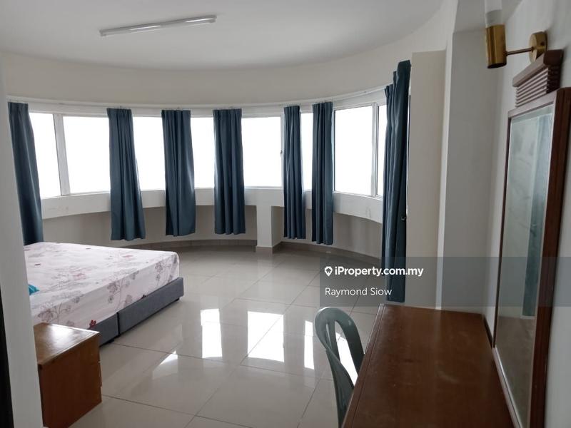 For Sale - Golden Hills Resort (Amber Court Apartment)