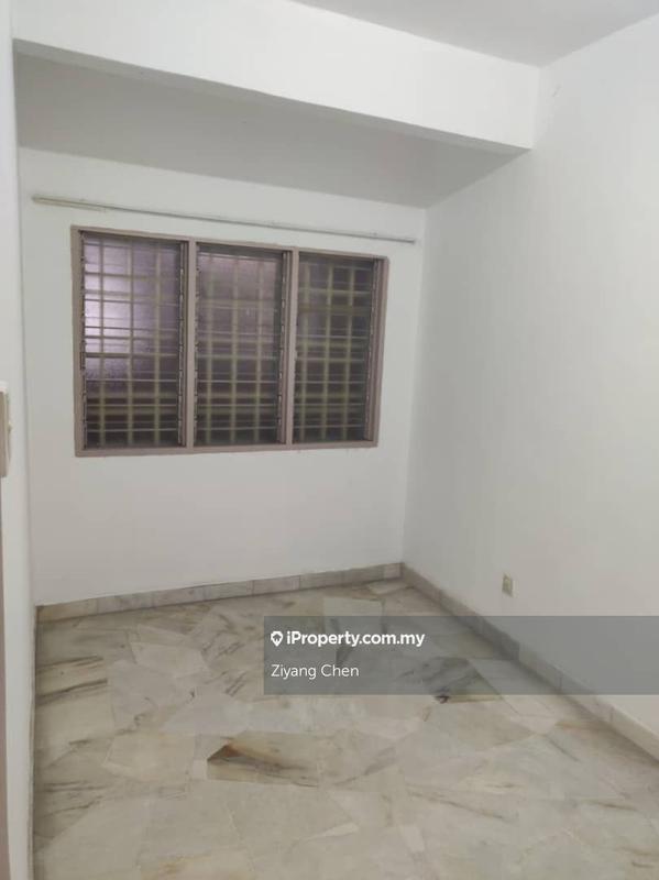 Rumah Berangkai 2 Tingkat untuk Dijual di Subang Bestari, Shah Alam oleh Ziyang Chen - iProperty.com.my