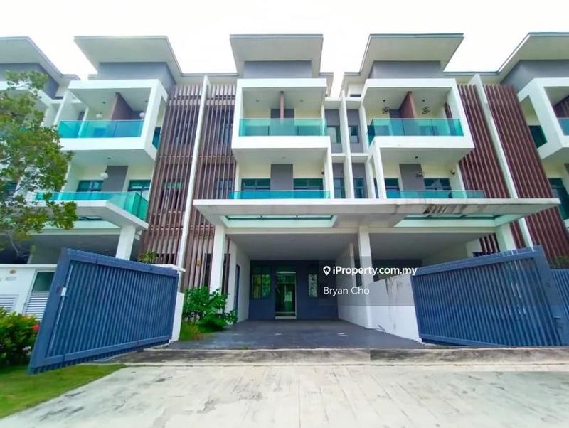 2.5-storey Terraced House for Sale in Taman Nusaputra Timur, Puchong by Bryan Cho - iProperty.com.my