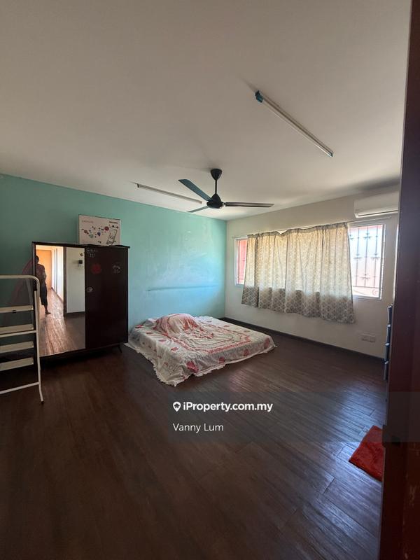 Bungalow House for Sale in smb5k, Petaling Jaya by Vanny Lum - iProperty.com.my