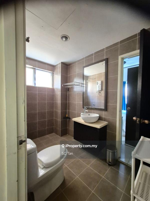 Service Residence for Sale in Gold Coast Morib Resort by SC Tan - iProperty.com.my