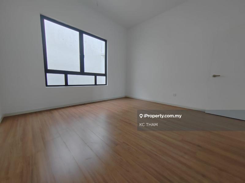 Rumah Berkembar untuk Dijual di Bandar Gamuda Gardens, Rawang oleh KC THAM - iProperty.com.my