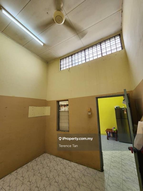Rumah Teres 1-Tingkat untuk Dijual di Taman Sri Saujana, Kota Tinggi oleh Terence Tan - iProperty.com.my