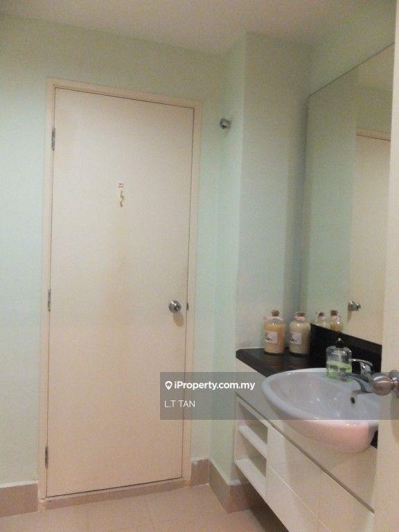 Rumah Teres 3-Tingkat untuk Dijual di Meadow Lakefield Sungai Besi, Sungai Besi oleh L.T TAN - iProperty.com.my
