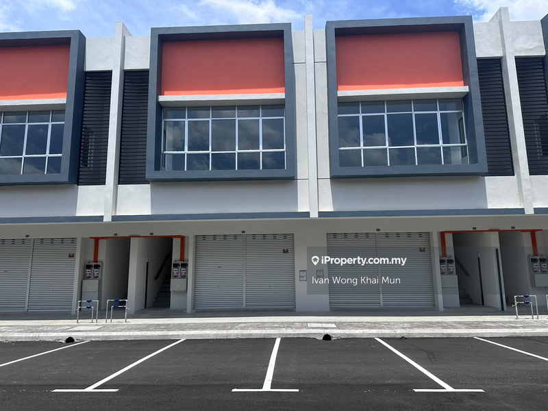 For Rent - bandar pucak alam Dataran Suria Square, Puncak Bestari