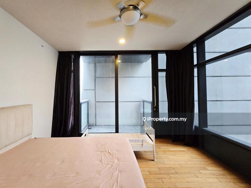 For Sale - Condominium @ The Troika