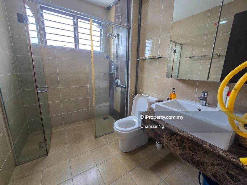 Rumah Berkembar untuk Dijual di Taming Mutiara, Bandar Sungai Long oleh Charisse Ng - iProperty.com.my