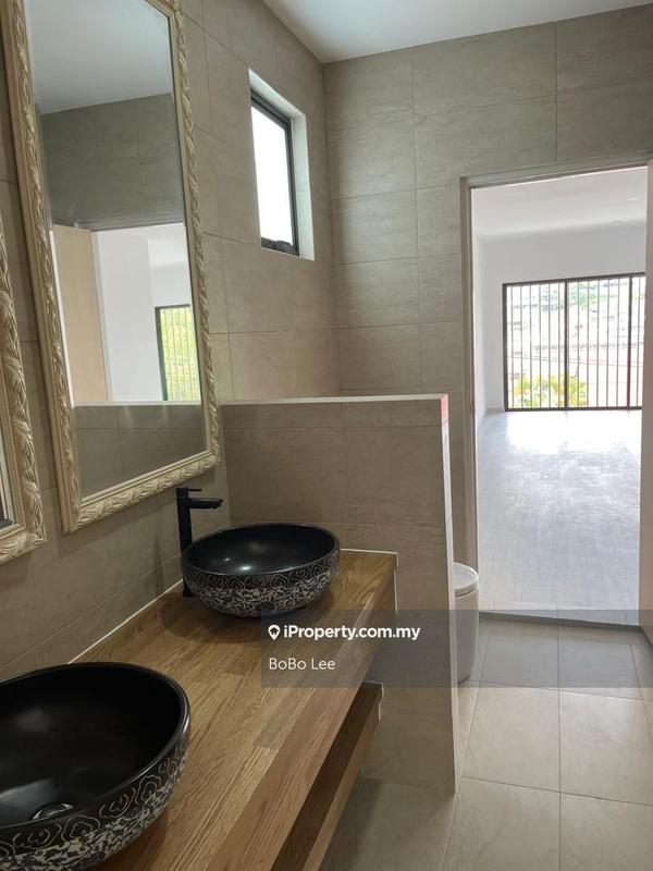 Semi-Detached House for Sale in Taman Overseas Union (Taman Oug), Jalan Klang Lama (Old Klang Road) by BoBo Lee - iProperty.com.my