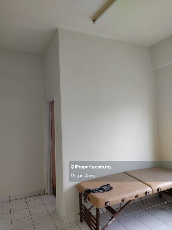 Shop / Office untuk Dijual di Taman Kajang Sentral, Kajang oleh Megan Wong - iProperty.com.my