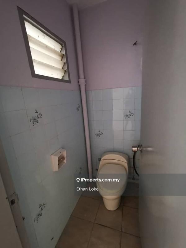 1-storey Terraced House for Sale in Taman Kepong, Kepong by Ethan Loke - iProperty.com.my