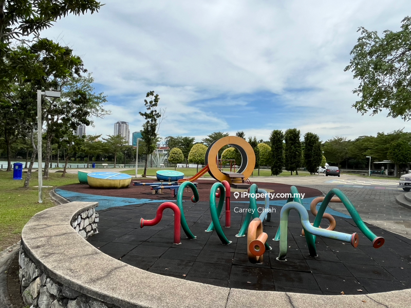 Rumah Berangkai 2.5 Tingkat untuk Disewa di Lake Edge, Puchong oleh Carrey Chiah - iProperty.com.my