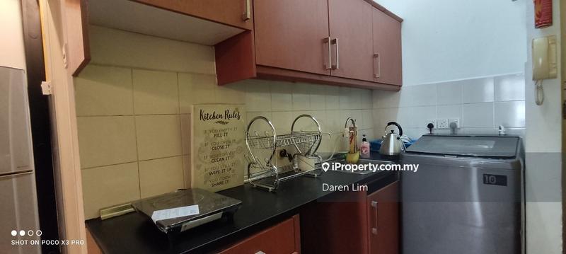 Service Residence for Sale in Maytower Serviced Residences by Daren Lim - iProperty.com.my