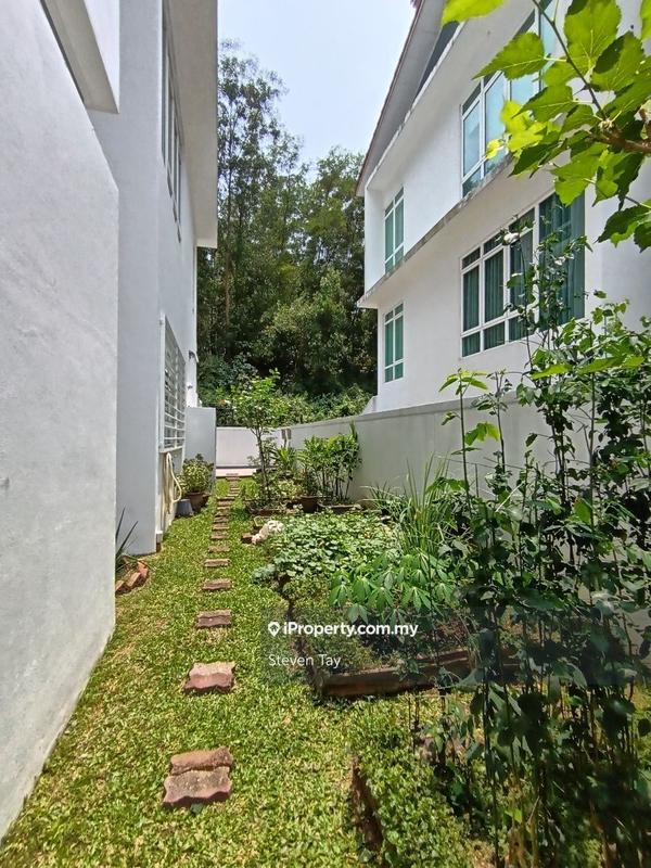 Bungalow House for Sale in Bandar Kinrara Seksyen 1, Bandar Kinrara by Steven Tay - iProperty.com.my