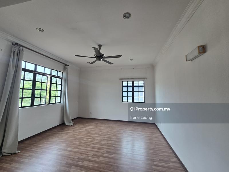 Bungalow House for Sale in Taman Gemilang, Bentong by Irene Leong - iProperty.com.my