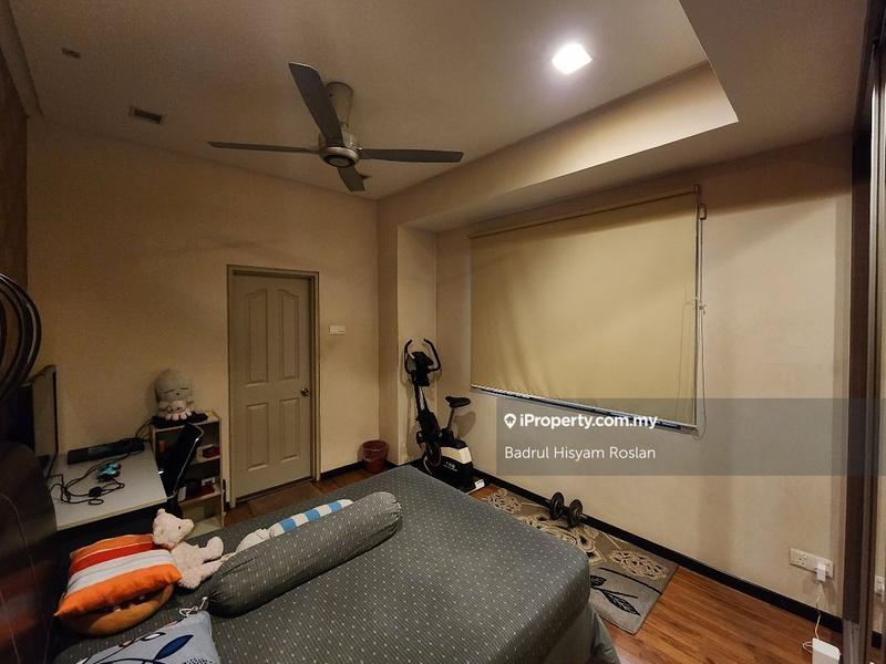 Rumah Berkembar untuk Dijual di Anjung Suasana Bandar Seri Putra Bangi, Bangi oleh Badrul Hisyam Roslan - iProperty.com.my