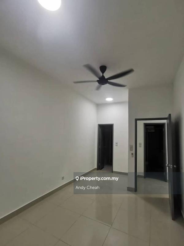 Service Residence for Sale in Meridin Bayvue @ Sierra Perdana by Andy Cheah - iProperty.com.my